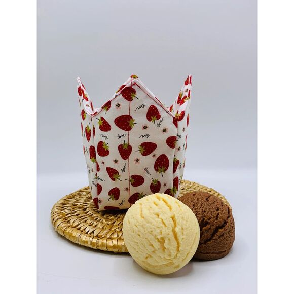Pint Size Cozy Ice Cream, OR Microwave Oatmeal, Noodles, Stir Fry, Strawberries - Picture 1 of 1